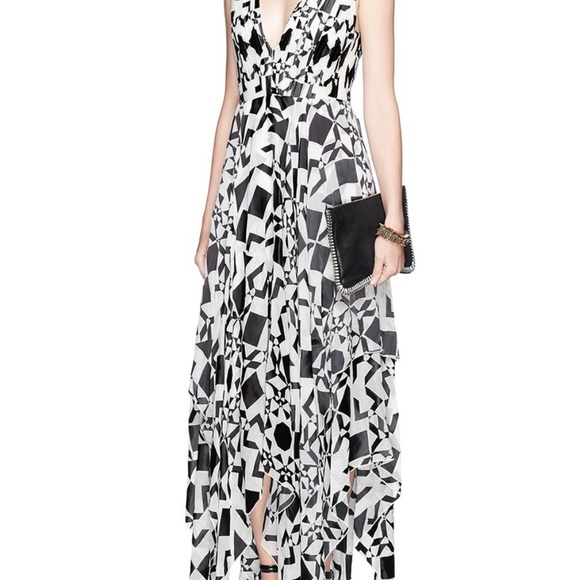 Black Esmay Geometric Print Handkerchief Dress - Picture 2 of 6